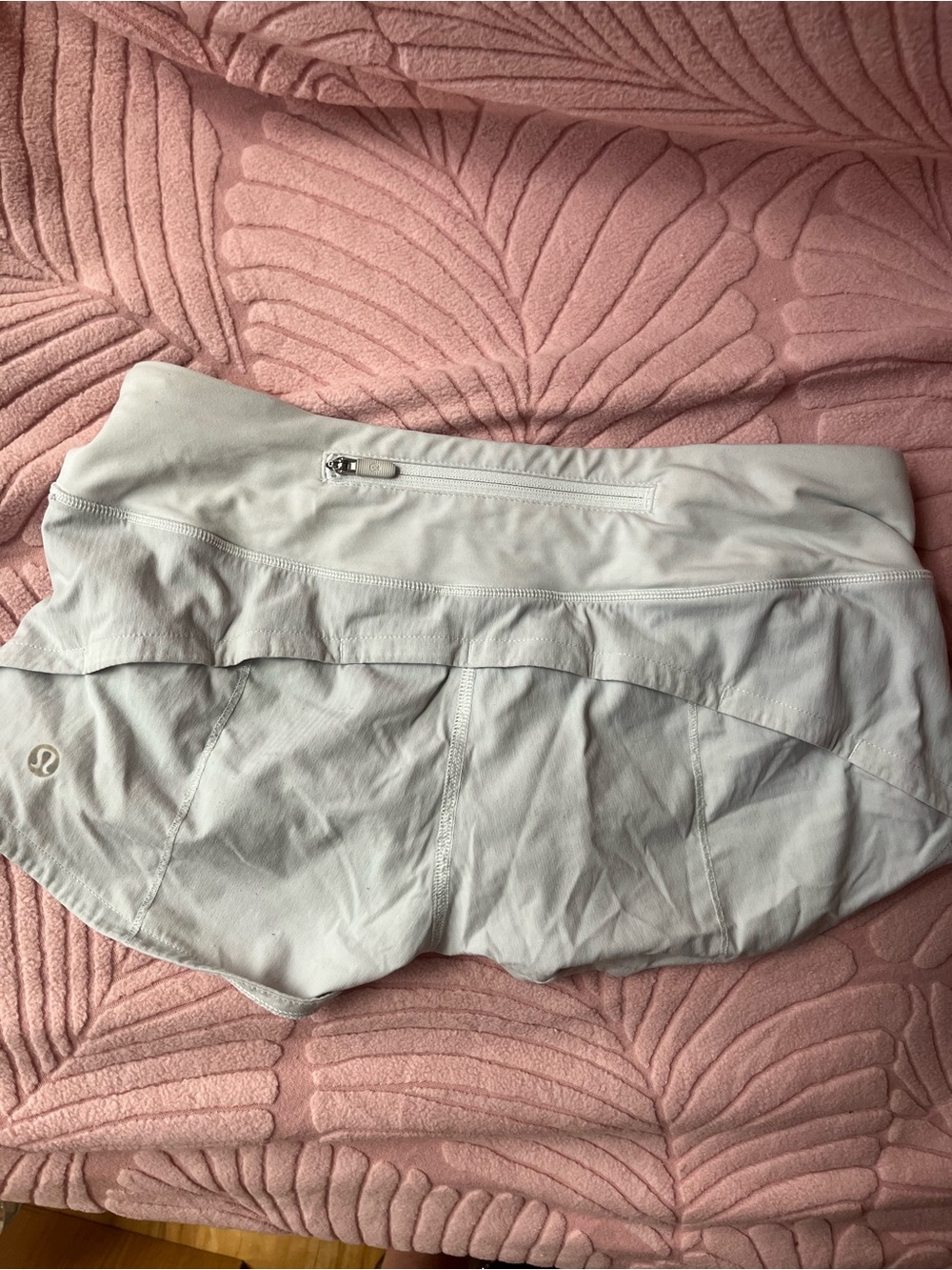 lululemon athletica Women’s Pale Gray Athletic Skort with Zip Pocket